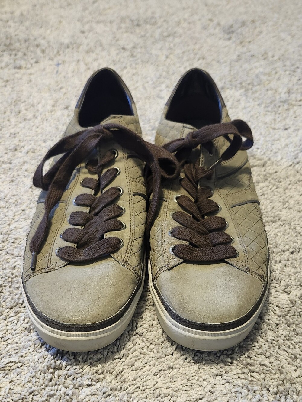 Hugo Boss $299 Suede Leather Low Top Sneakers Size 41 EU (8 US) Olive/Military